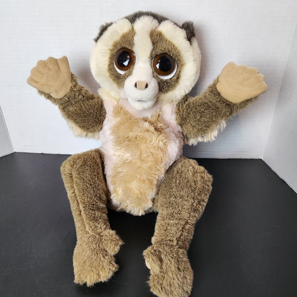 Folkmanis Slow Loris Puppet - Retired - Picture 1 of 10